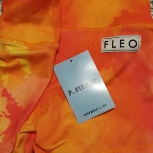 Nwt fleo